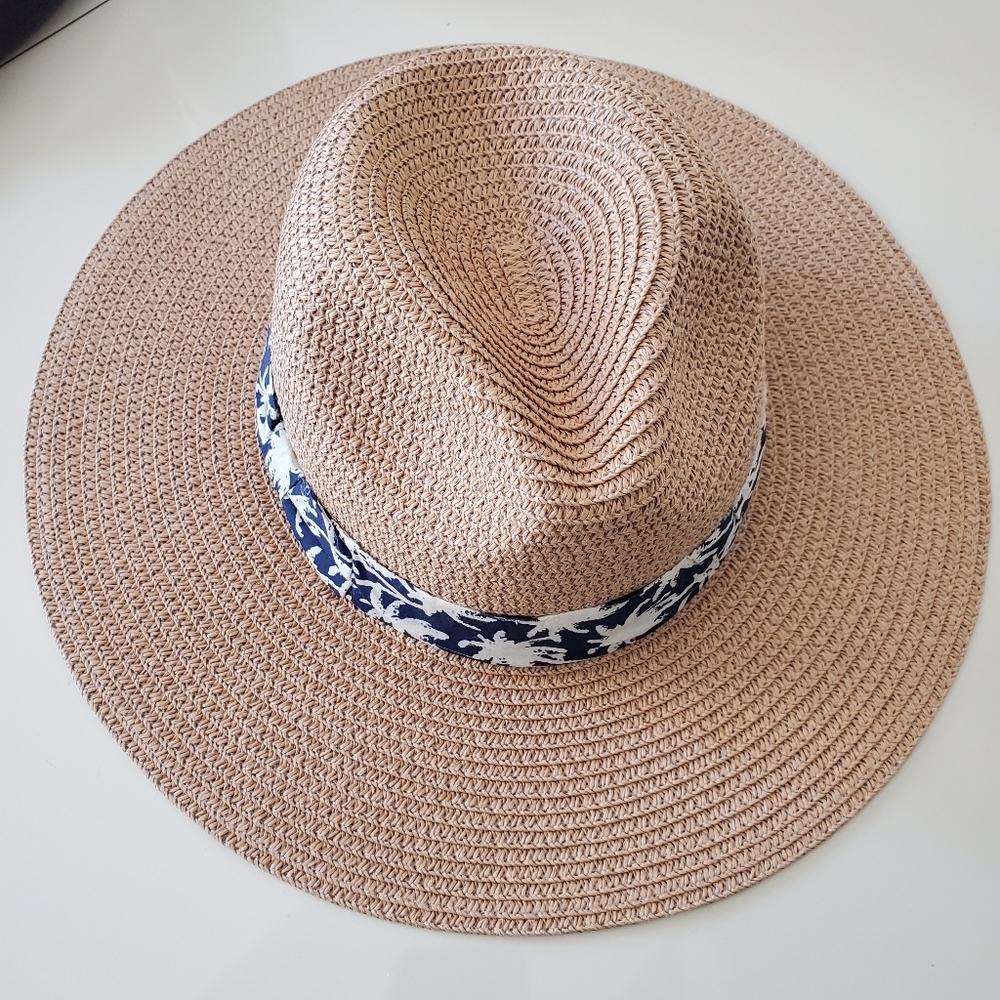 Cruise Club Hat